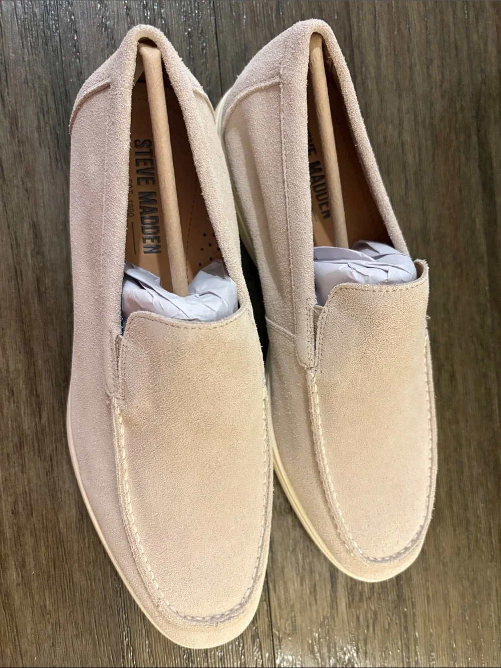 NIB [Steve Madden] Linux Slip-On Loafer Shoes Beige Suede Men’s Multiple Sizes